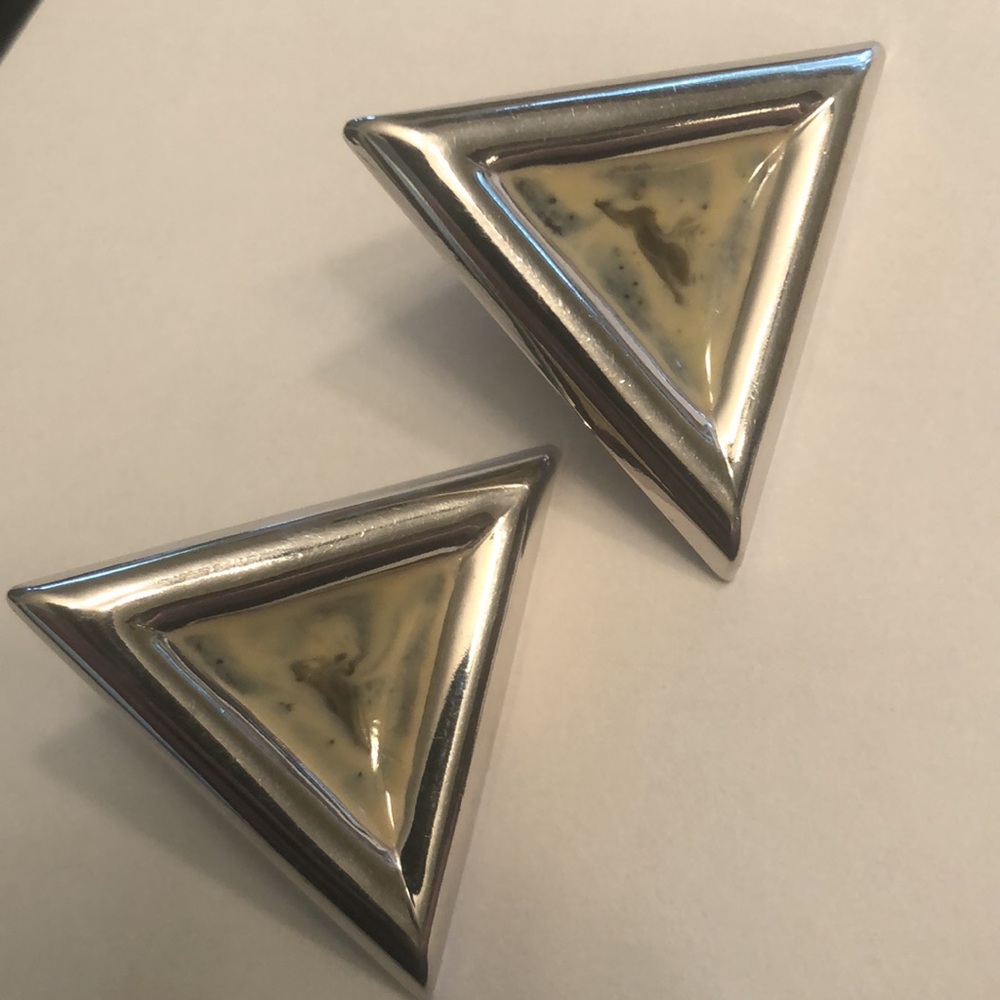 Vintage Silver Tone Triangular Earrings Indented Centre Enamel Sage Yellow -#431 - Picture 1 of 5